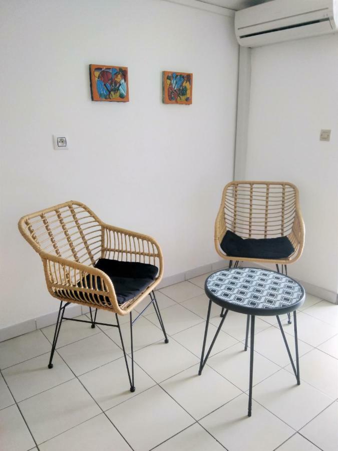 Appartement Rosbambou Les Pieds Dans L Eau Le Diamant Exterior foto